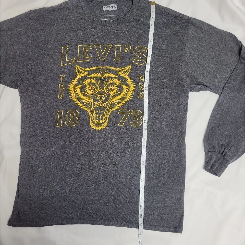 LEVI'S 1873 gray wolverine graphic long‎ sleeve crew neck tee shirt unisex L